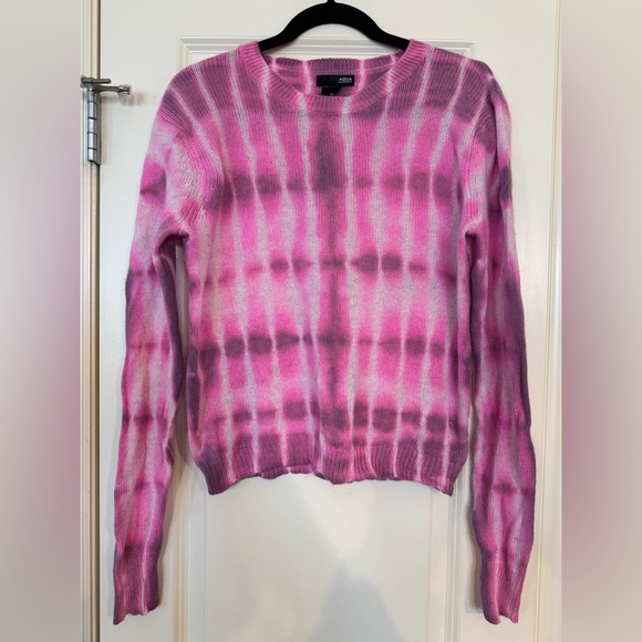 Bloomingdale’s Aqua Cashmere Sweater Pink Tie Dye Small Blue Bloods Eddie - Picture 3 of 5